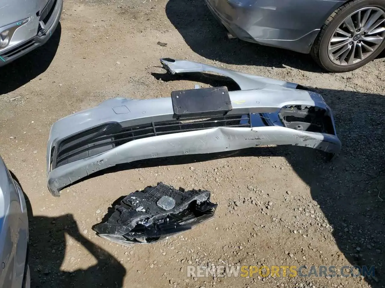 12 fotografías del automóvil dañado WBAJA5C57KBX87524 BMW 5 SERIES 2019