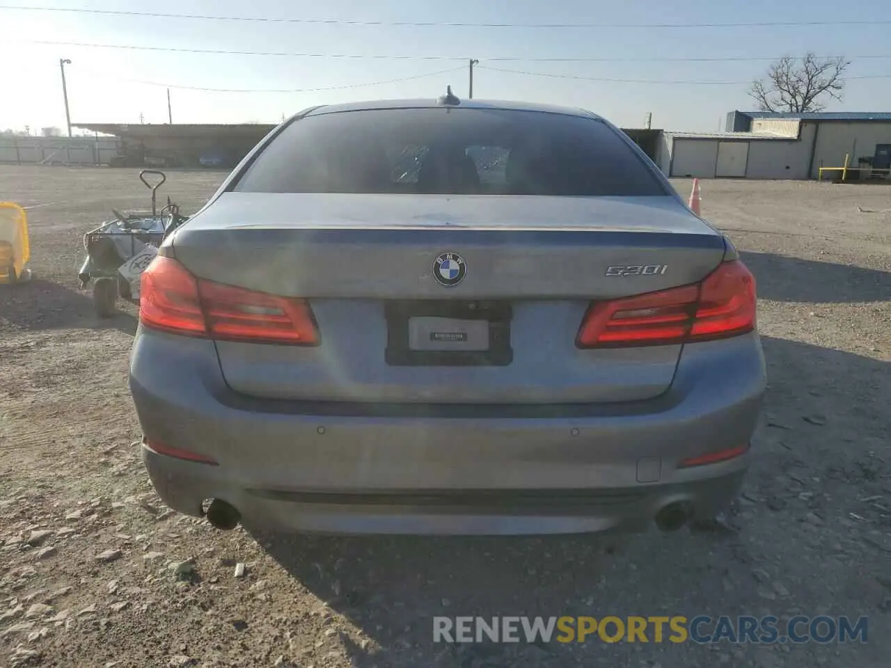 6 fotografías del automóvil dañado WBAJA5C57KBX88110 BMW 5 SERIES 2019