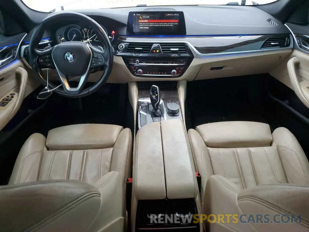 8 fotografías del automóvil dañado WBAJA5C57KWW18760 BMW 5 SERIES 2019