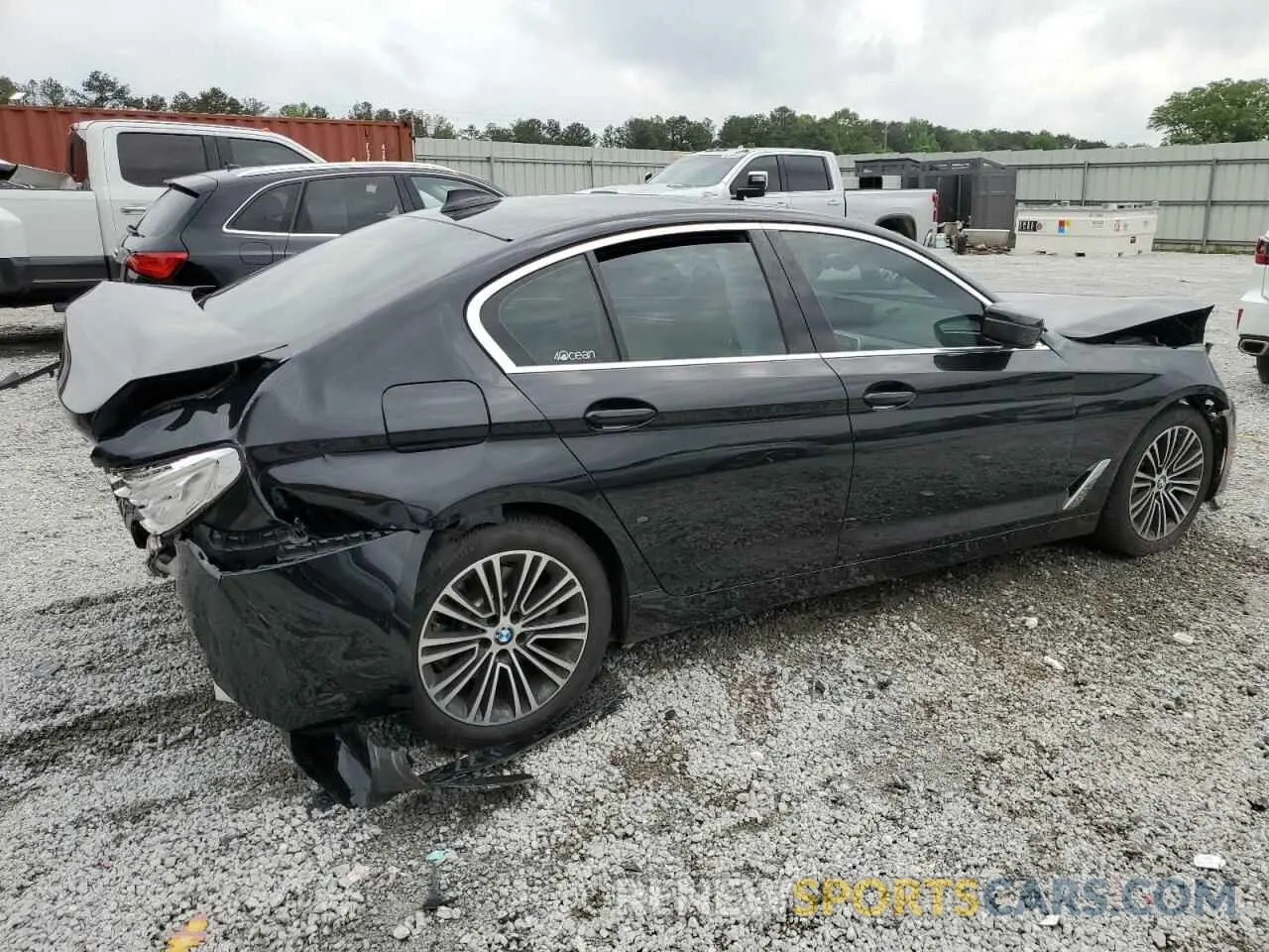 3 fotografías del automóvil dañado WBAJA5C58KBX46657 BMW 5 SERIES 2019