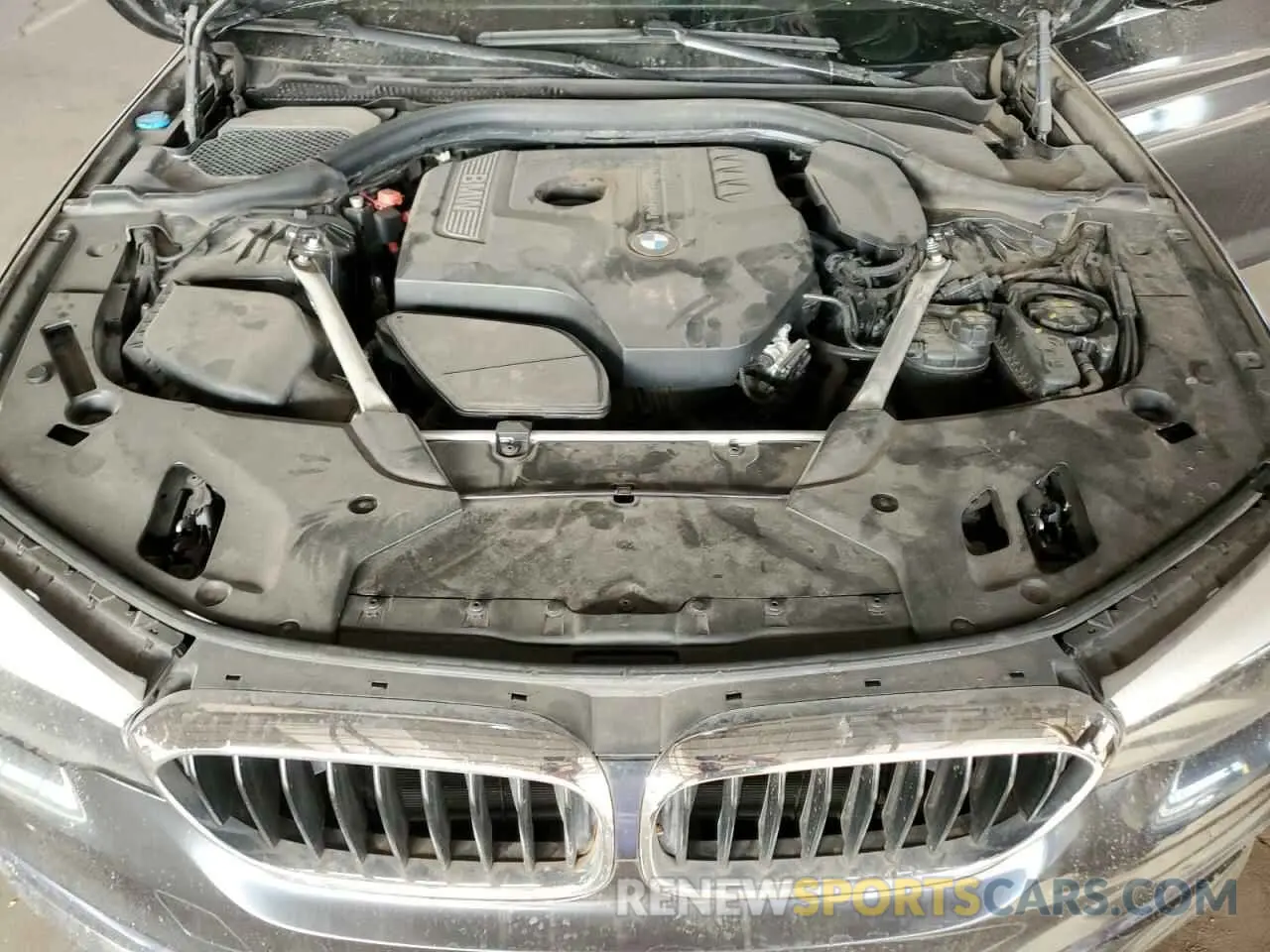 11 fotografías del automóvil dañado WBAJA5C58KBX86723 BMW 5 SERIES 2019