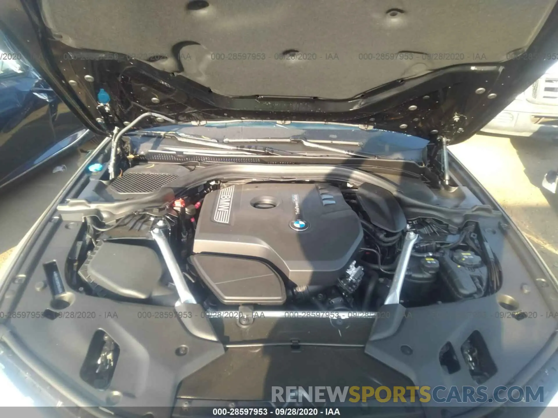 10 fotografías del automóvil dañado WBAJA5C59KBX86455 BMW 5 SERIES 2019