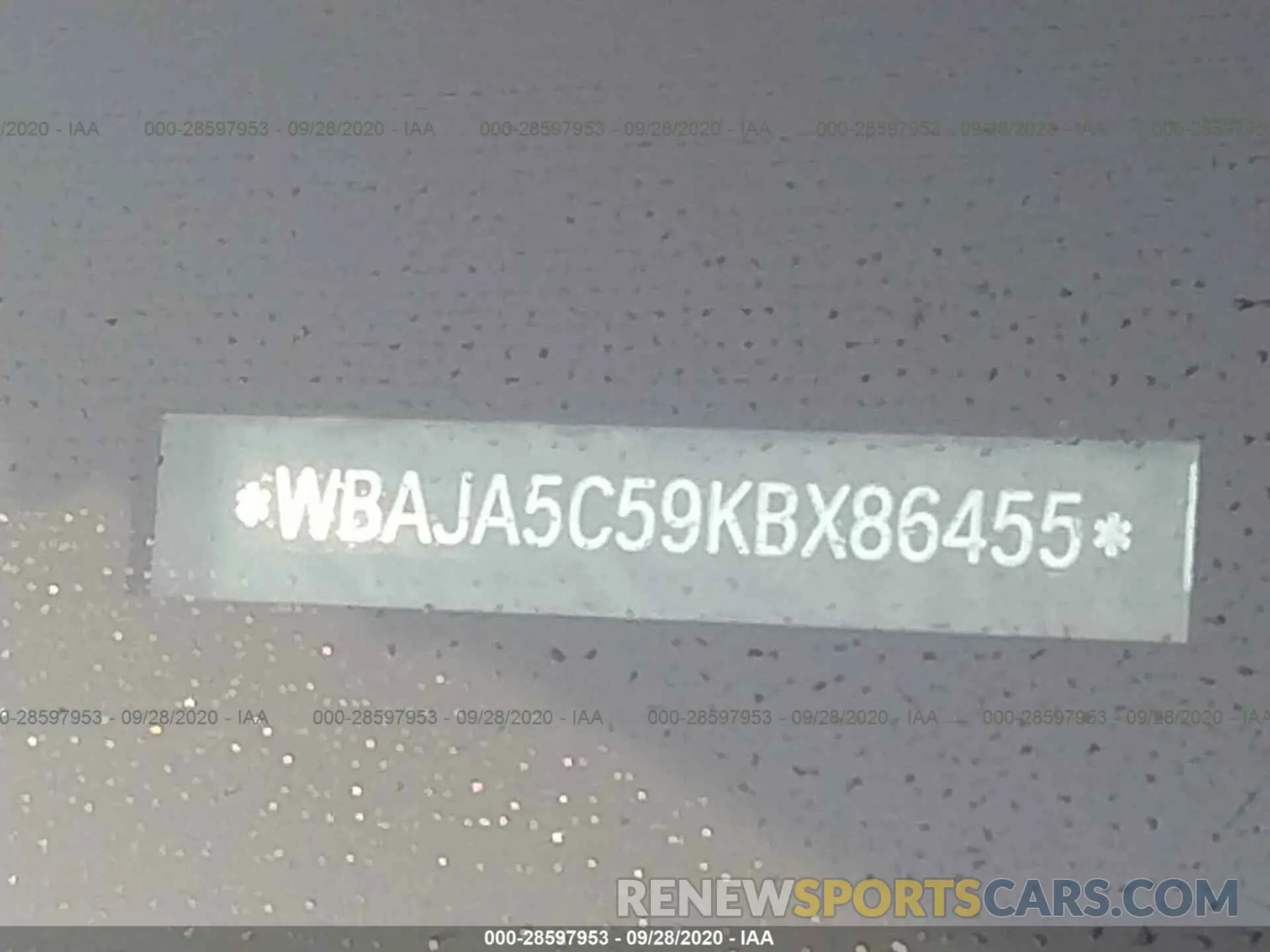 9 fotografías del automóvil dañado WBAJA5C59KBX86455 BMW 5 SERIES 2019