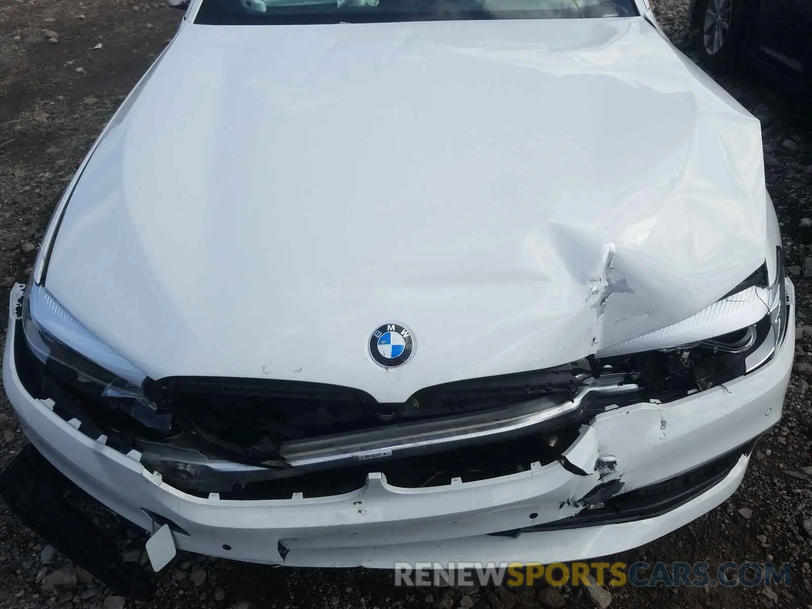 7 fotografías del automóvil dañado WBAJA5C59KBX87282 BMW 5 SERIES 2019