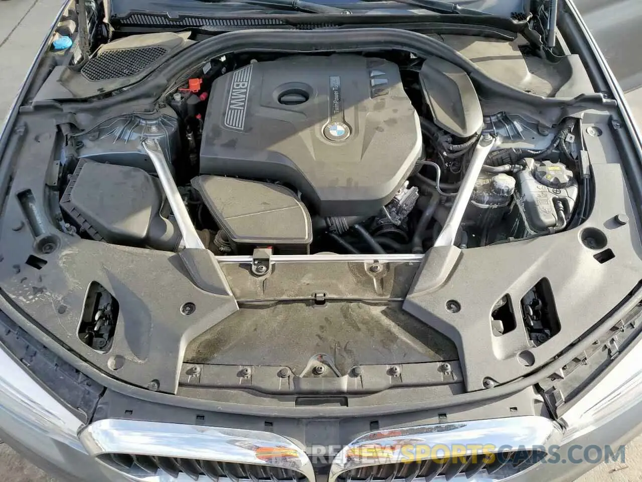11 fotografías del automóvil dañado WBAJA5C59KWW36645 BMW 5 SERIES 2019