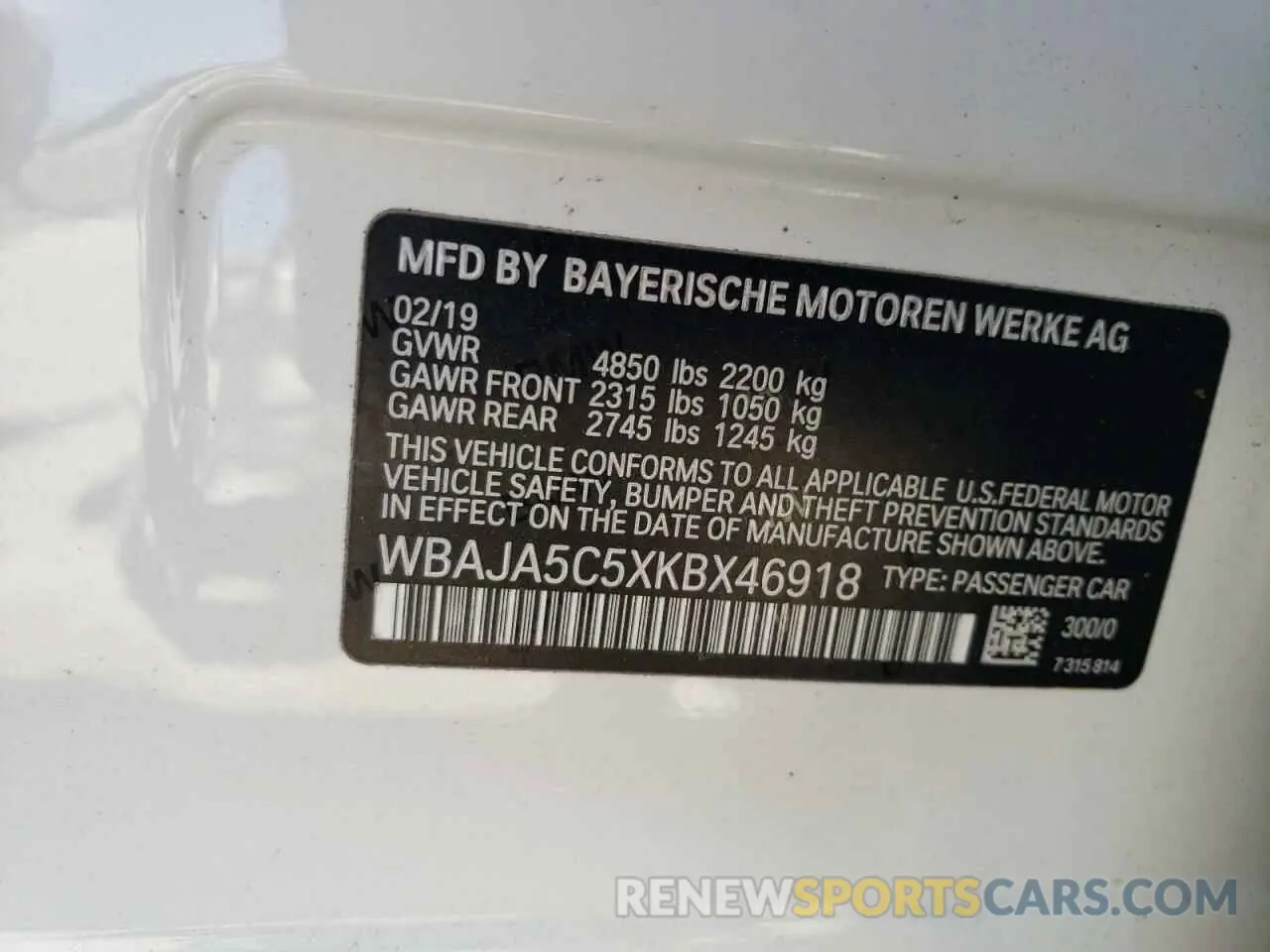 13 fotografías del automóvil dañado WBAJA5C5XKBX46918 BMW 5 SERIES 2019