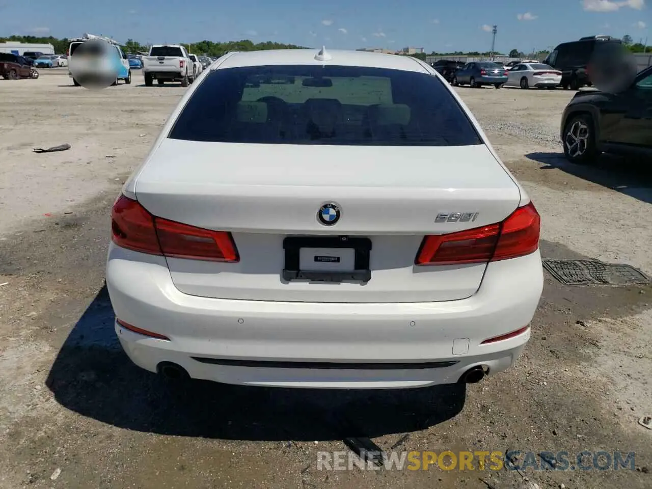 6 fotografías del automóvil dañado WBAJA5C5XKBX46918 BMW 5 SERIES 2019