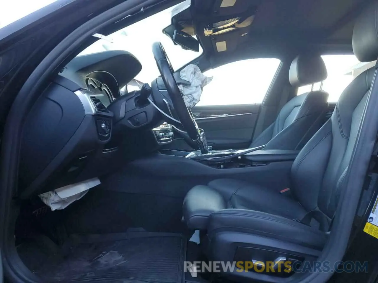 7 fotografías del automóvil dañado WBAJA5C5XKWA57957 BMW 5 SERIES 2019