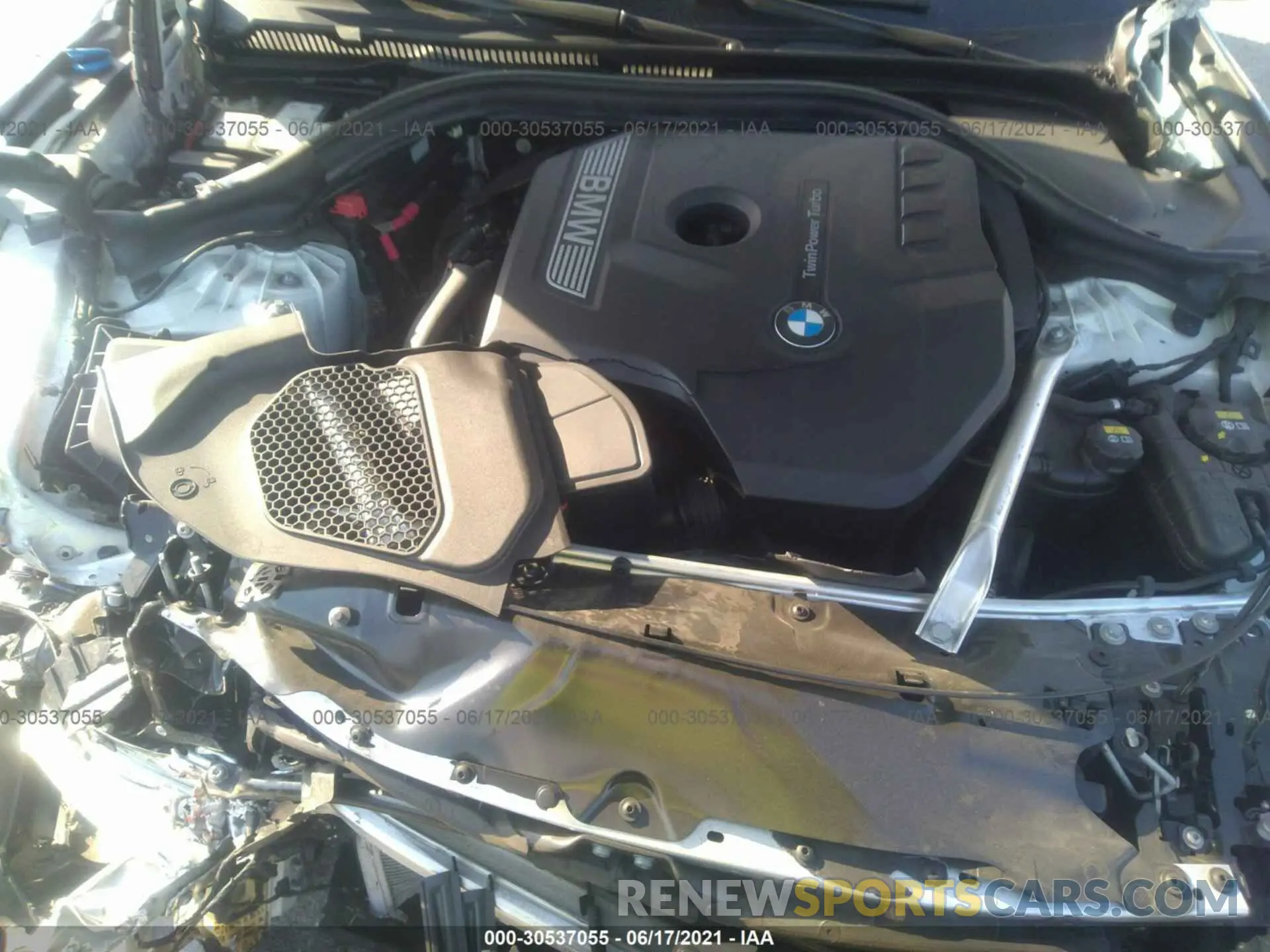 10 fotografías del automóvil dañado WBAJA5C5XKWA58087 BMW 5 SERIES 2019