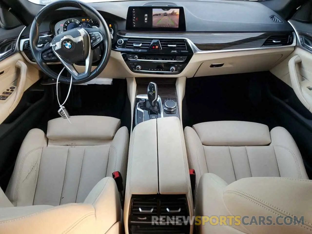 8 fotografías del automóvil dañado WBAJA5C5XKWW08160 BMW 5 SERIES 2019