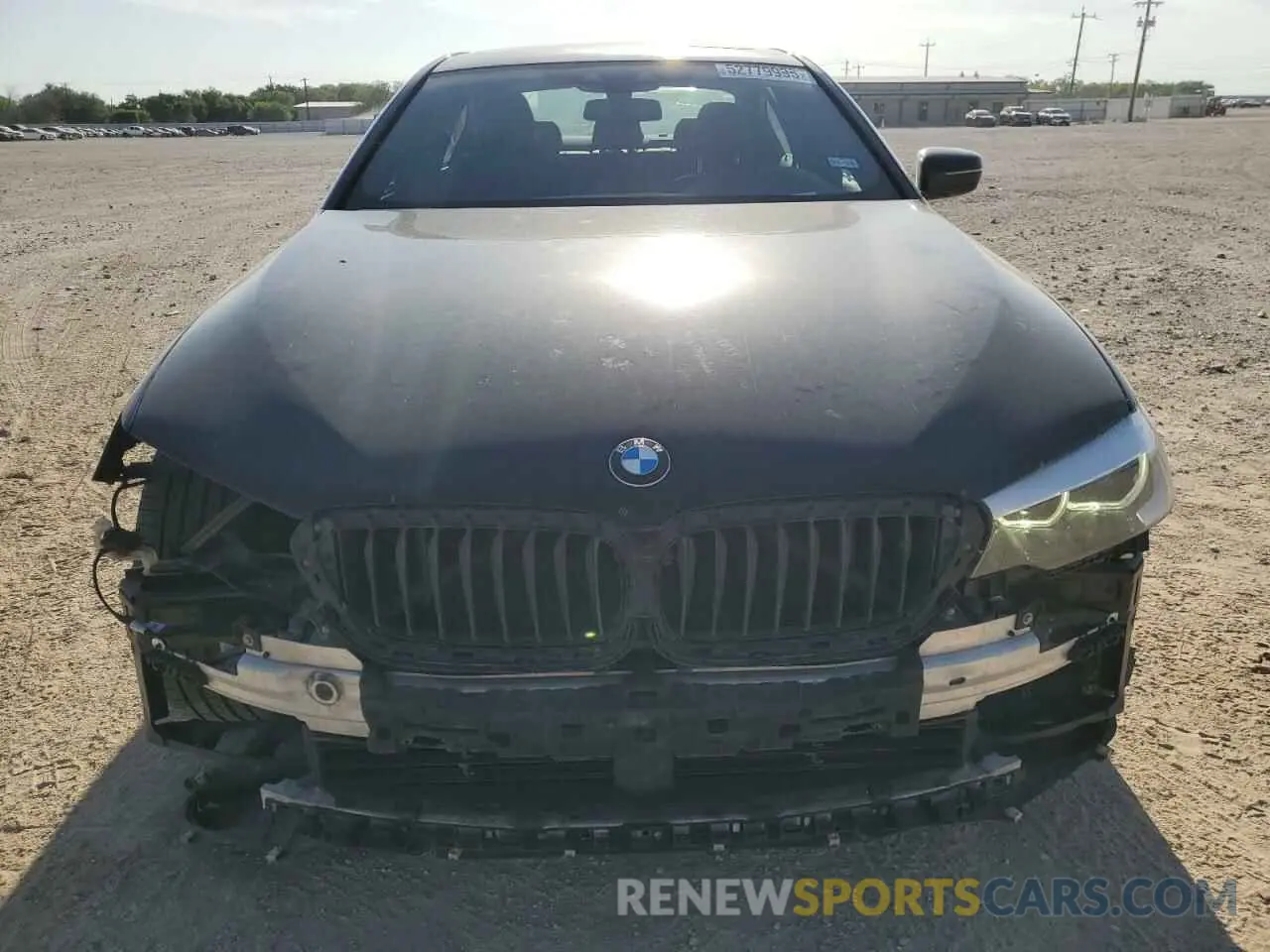 5 fotografías del automóvil dañado WBAJA5C5XKWW28800 BMW 5 SERIES 2019