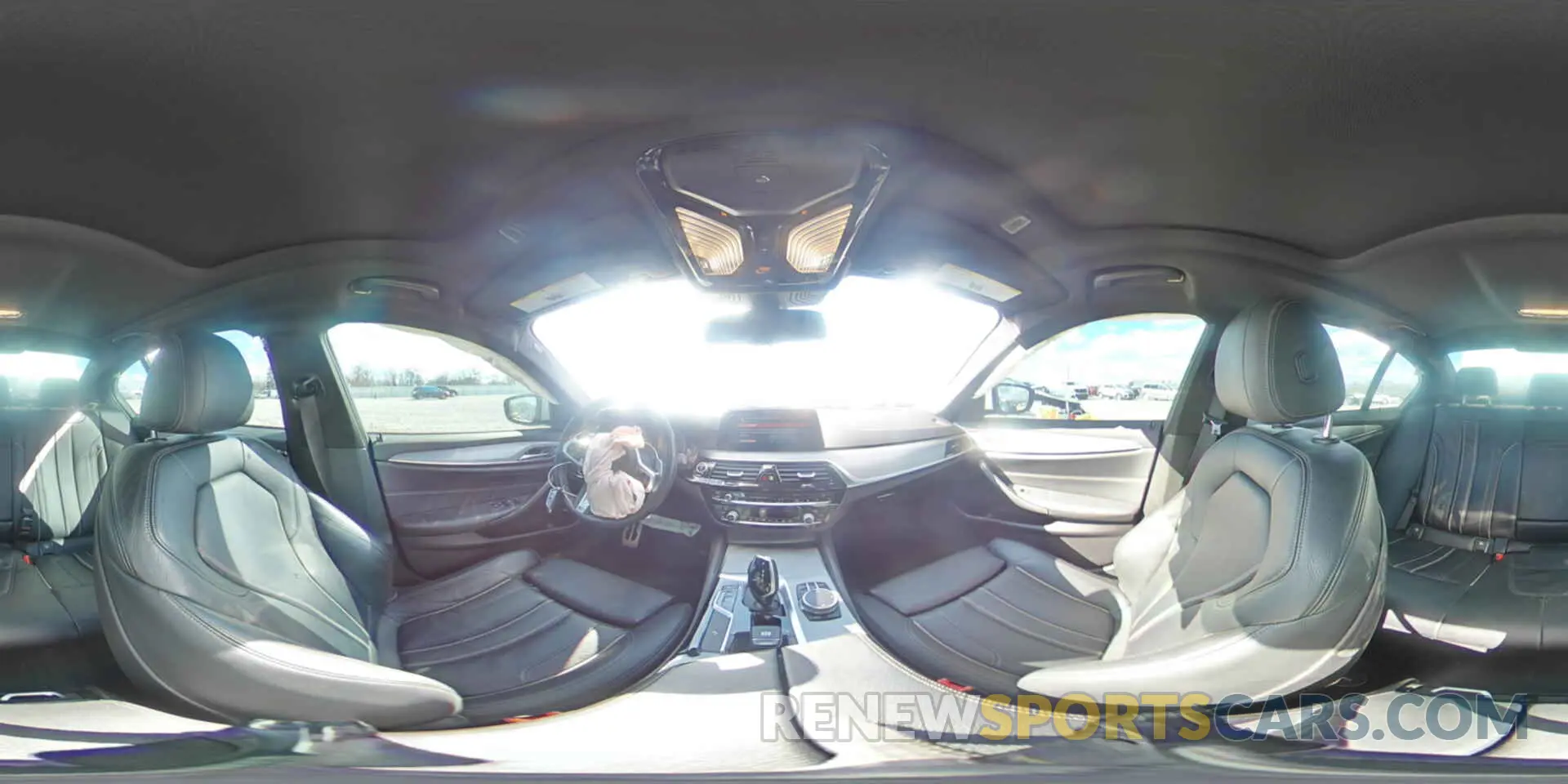12 fotografías del automóvil dañado WBAJA7C50KG911549 BMW 5 SERIES 2019