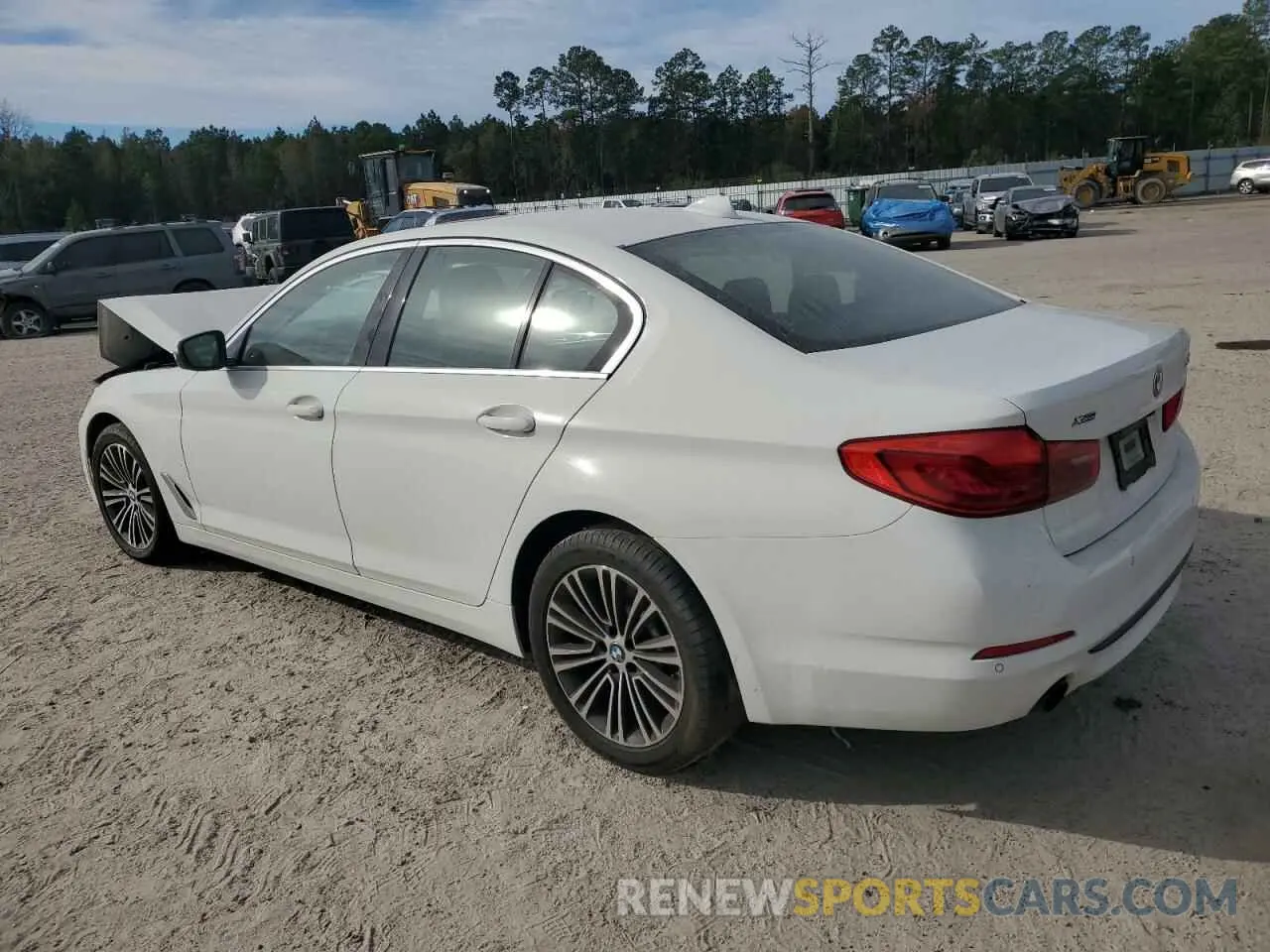 2 fotografías del automóvil dañado WBAJA7C50KG912491 BMW 5 SERIES 2019