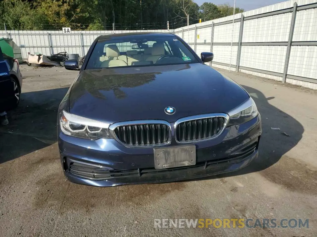 5 fotografías del automóvil dañado WBAJA7C50KWC77636 BMW 5 SERIES 2019