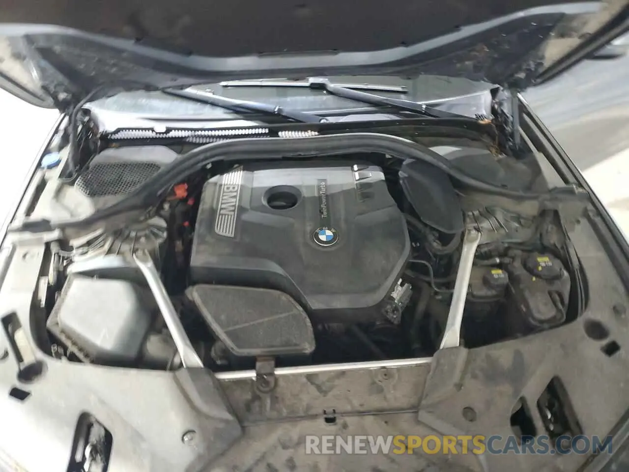 11 fotografías del automóvil dañado WBAJA7C50KWW09782 BMW 5 SERIES 2019