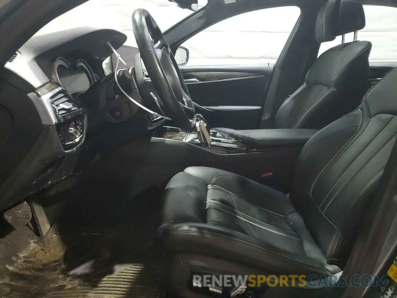 7 fotografías del automóvil dañado WBAJA7C50KWW09782 BMW 5 SERIES 2019