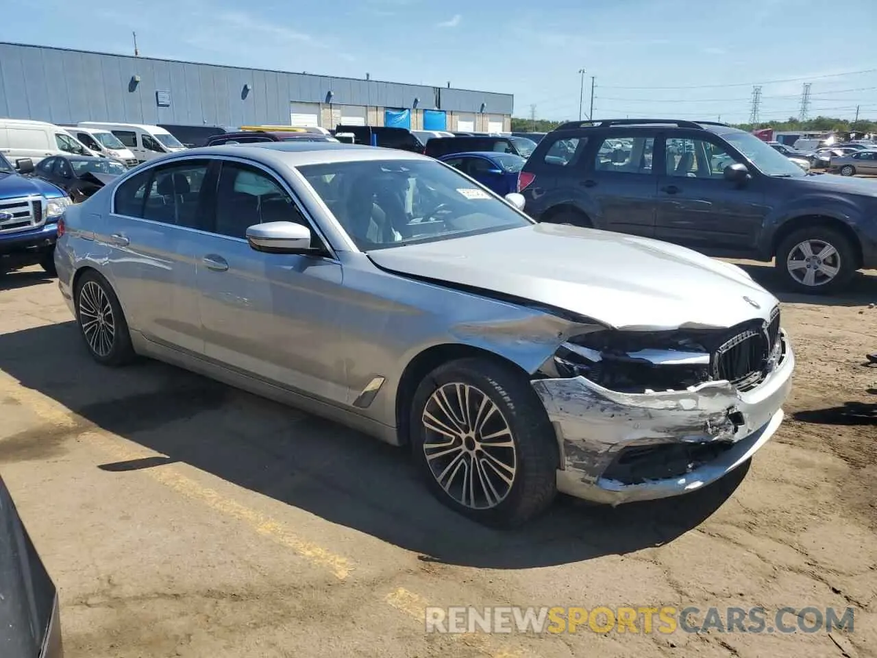 4 fotografías del automóvil dañado WBAJA7C51KWW00055 BMW 5 SERIES 2019