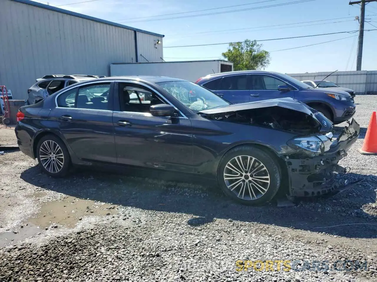 4 fotografías del automóvil dañado WBAJA7C51KWW20712 BMW 5 SERIES 2019