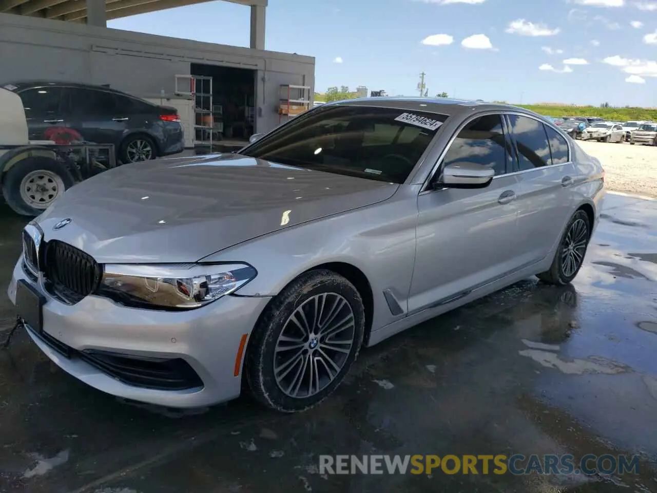 1 fotografías del automóvil dañado WBAJA7C51KWW22623 BMW 5 SERIES 2019