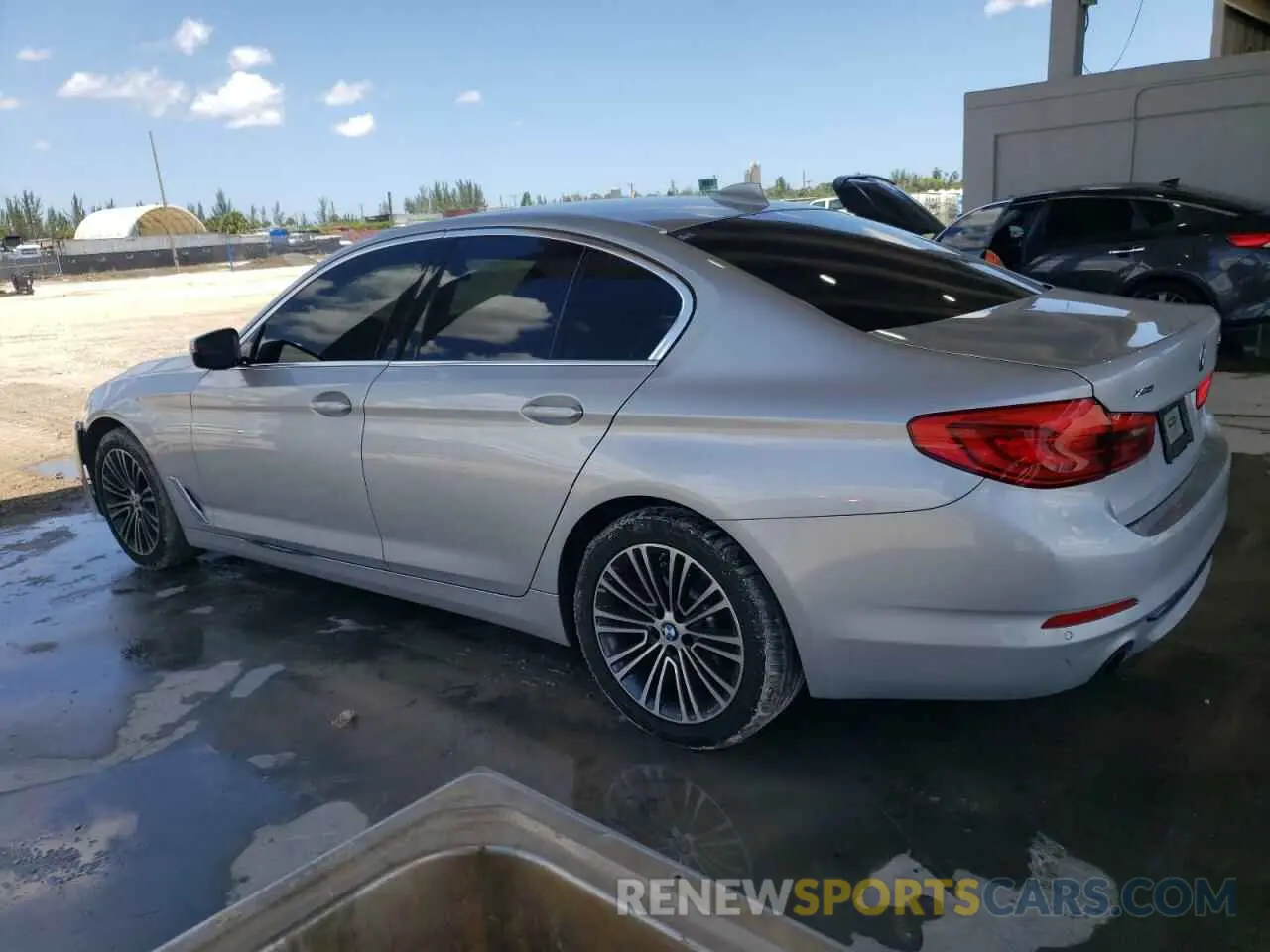 2 fotografías del automóvil dañado WBAJA7C51KWW22623 BMW 5 SERIES 2019