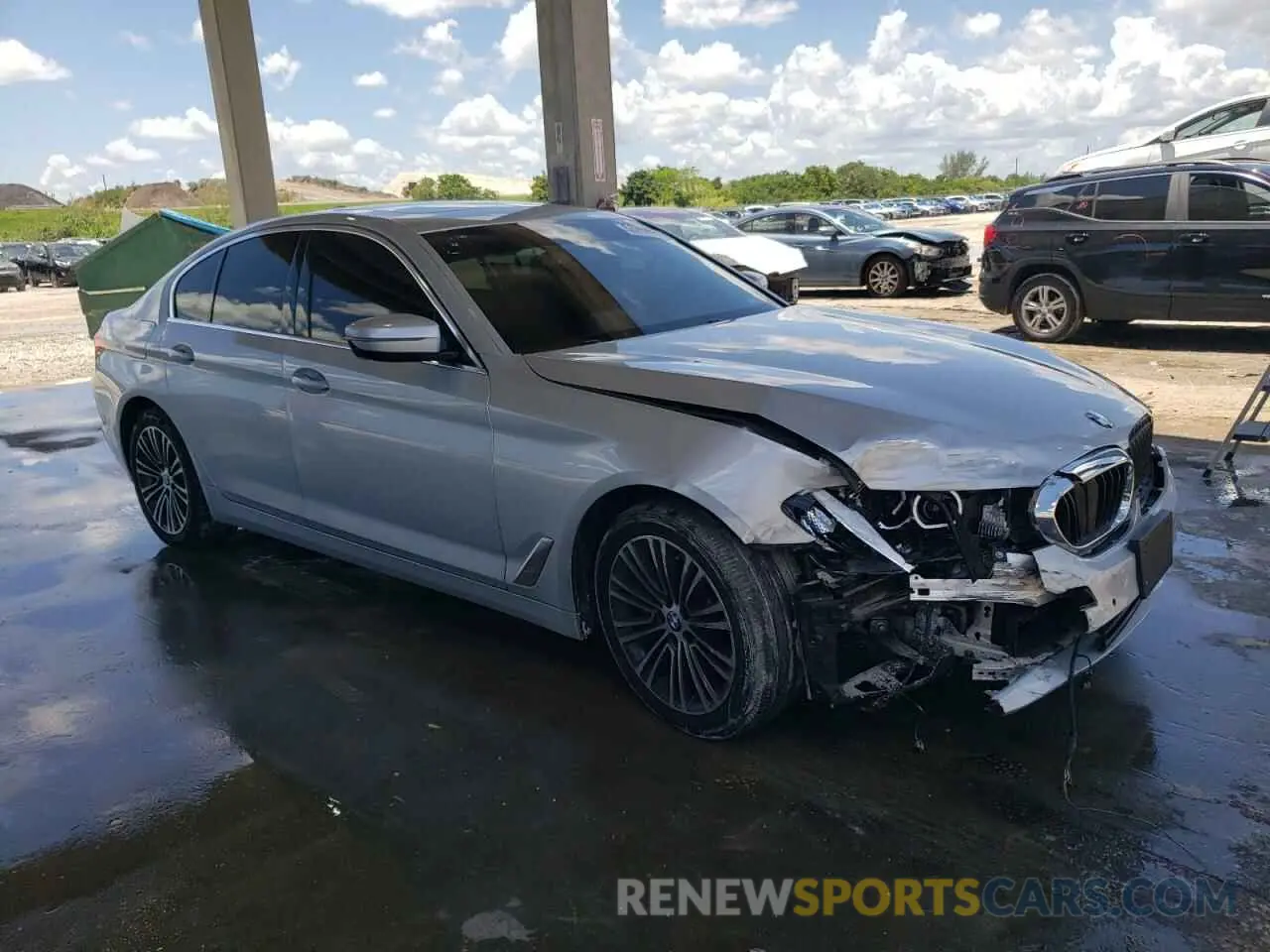 4 fotografías del automóvil dañado WBAJA7C51KWW22623 BMW 5 SERIES 2019
