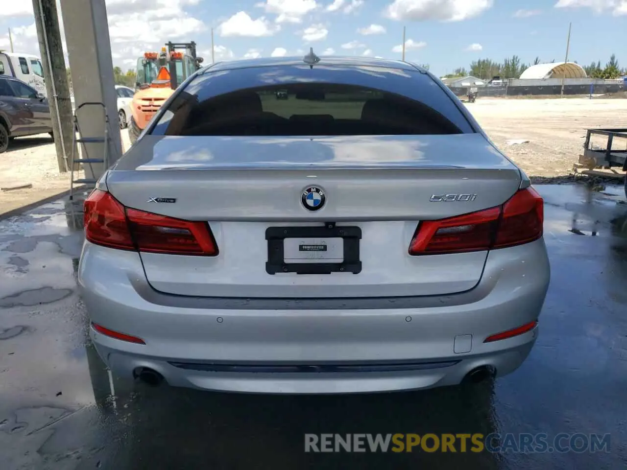 6 fotografías del automóvil dañado WBAJA7C51KWW22623 BMW 5 SERIES 2019