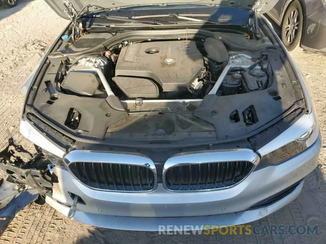 11 fotografías del automóvil dañado WBAJA7C53KWW41626 BMW 5 SERIES 2019