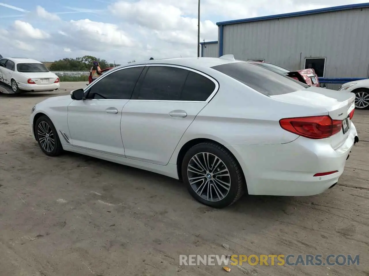 2 fotografías del automóvil dañado WBAJA7C54KG911621 BMW 5 SERIES 2019