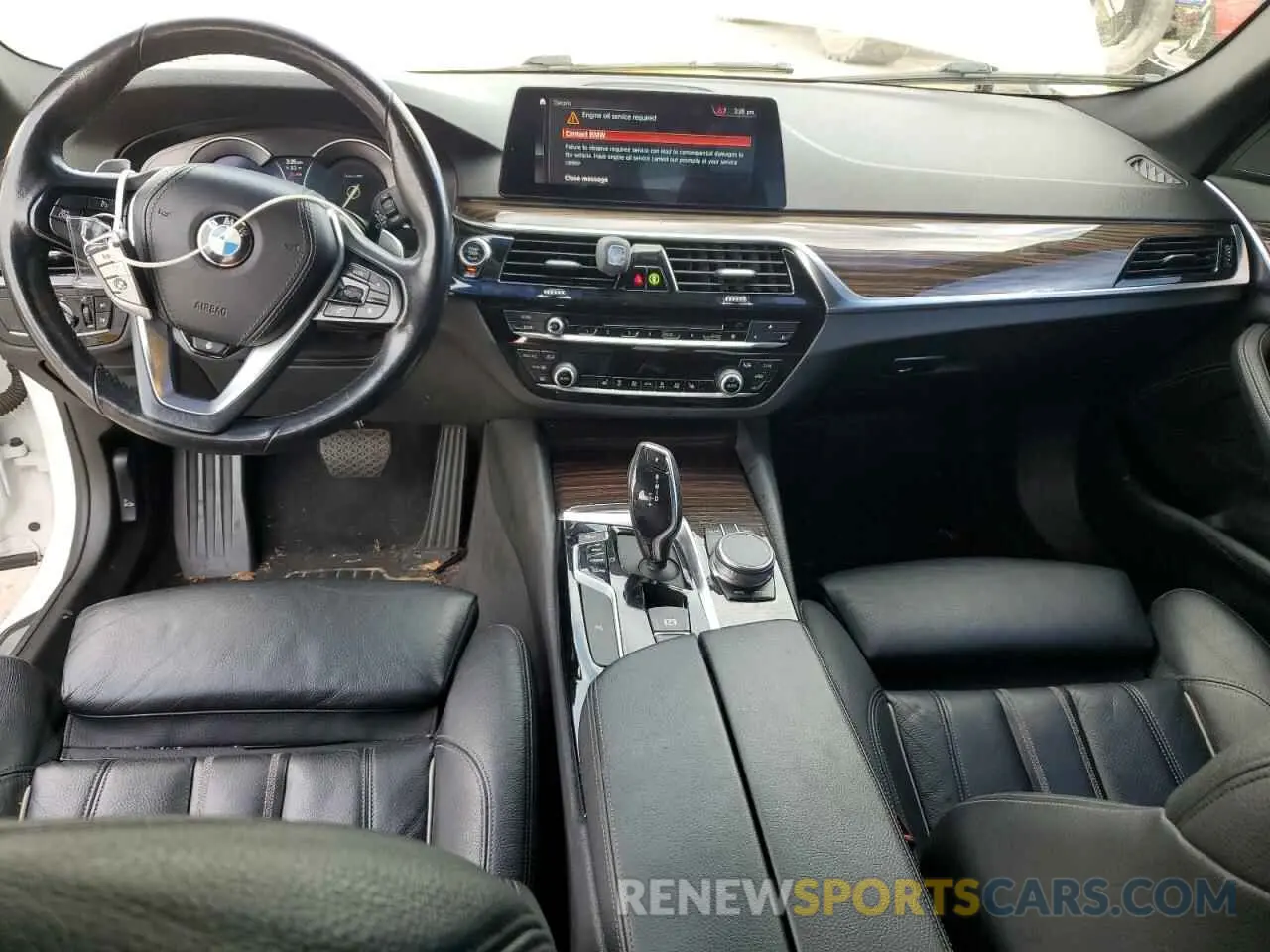 8 fotografías del automóvil dañado WBAJA7C54KG911621 BMW 5 SERIES 2019