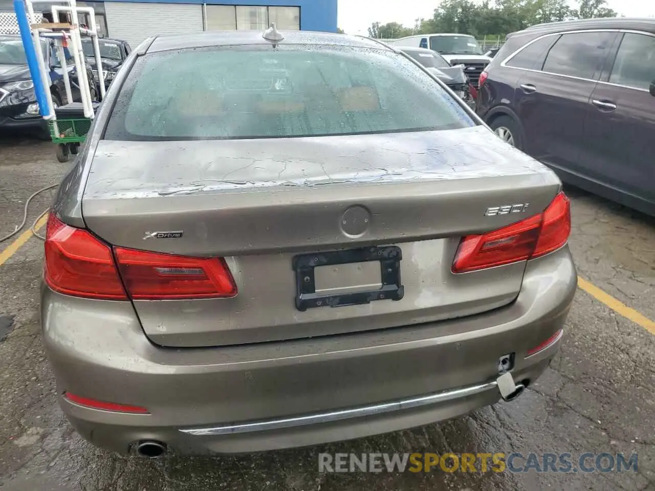 6 fotografías del automóvil dañado WBAJA7C55KWW06375 BMW 5 SERIES 2019