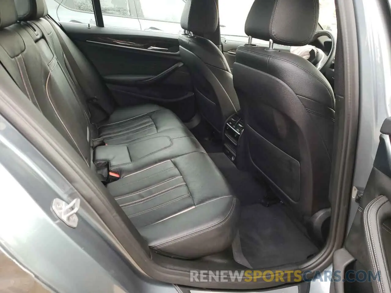 6 fotografías del automóvil dañado WBAJA7C56KWC77950 BMW 5 SERIES 2019