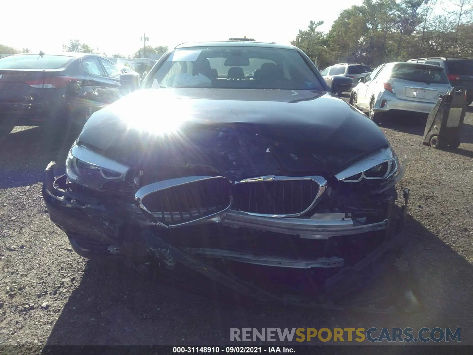 6 fotografías del automóvil dañado WBAJA7C56KWW16560 BMW 5 SERIES 2019