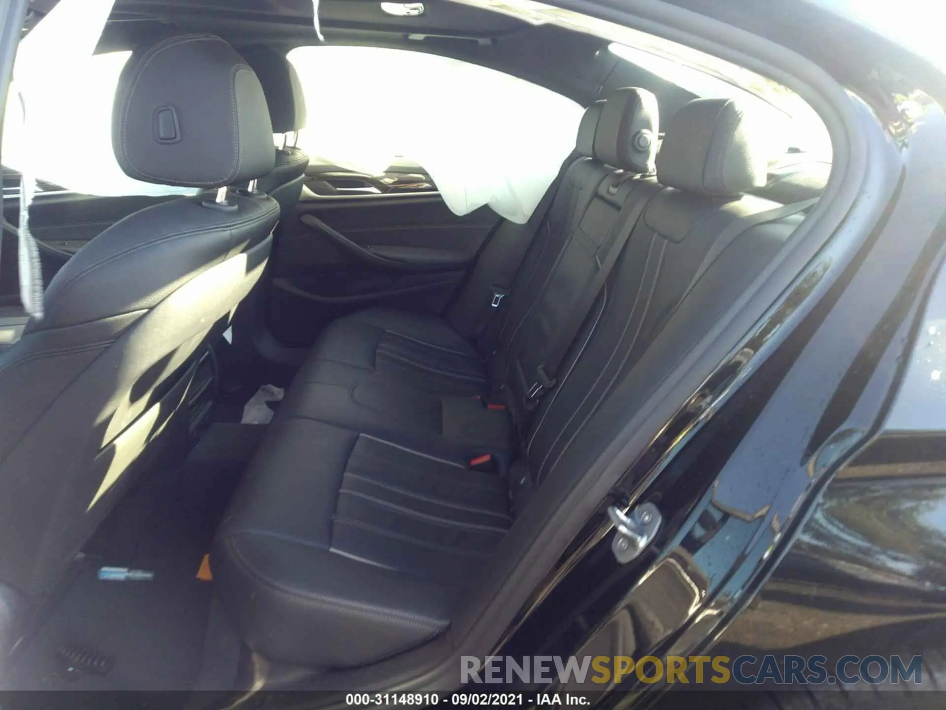 8 fotografías del automóvil dañado WBAJA7C56KWW16560 BMW 5 SERIES 2019