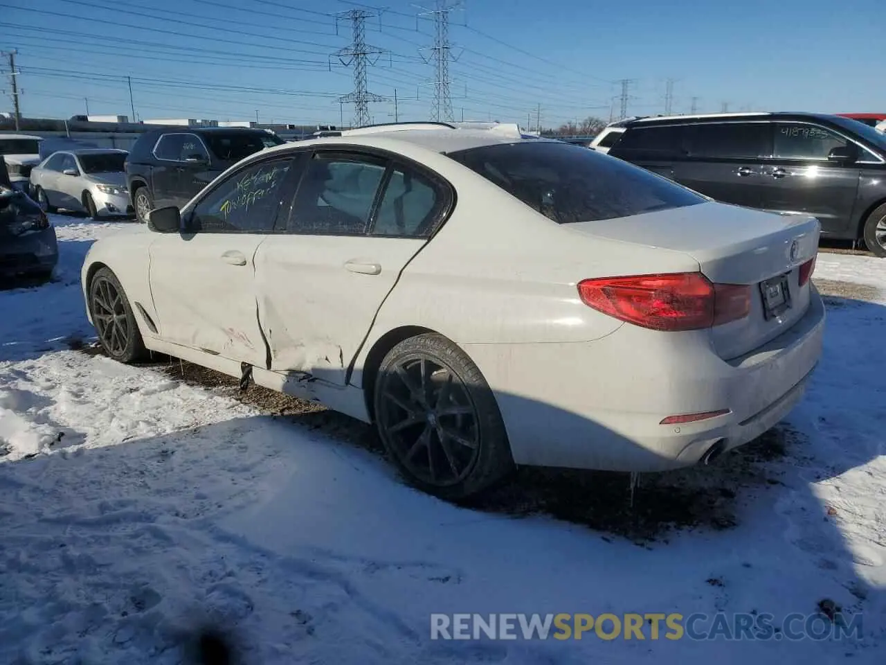 2 fotografías del automóvil dañado WBAJA7C57KWW07303 BMW 5 SERIES 2019