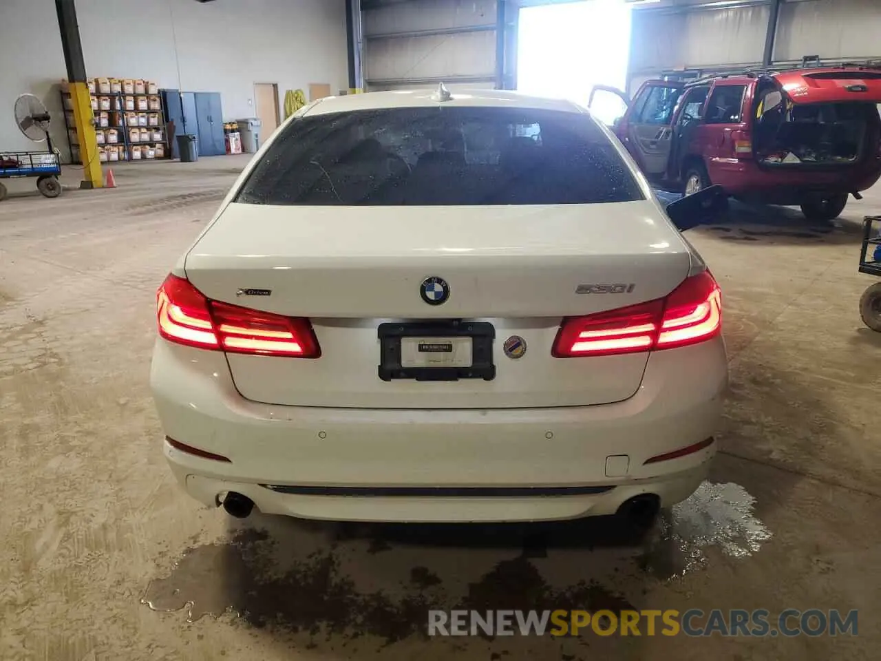 6 fotografías del automóvil dañado WBAJA7C57KWW32394 BMW 5 SERIES 2019