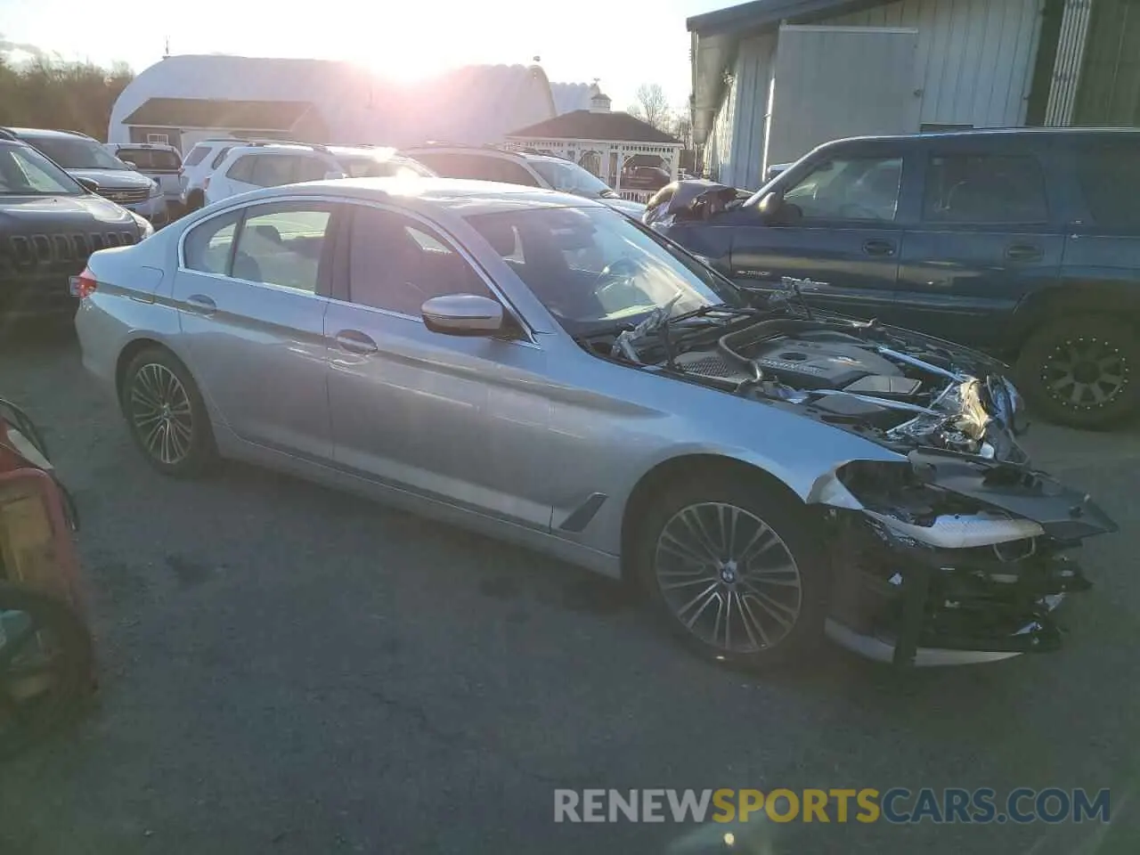 4 fotografías del automóvil dañado WBAJA7C57KWW35585 BMW 5 SERIES 2019