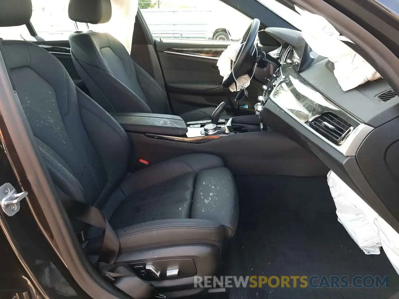 5 fotografías del automóvil dañado WBAJA7C58KG910892 BMW 5 SERIES 2019