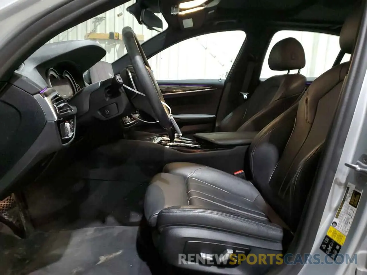 7 fotografías del automóvil dañado WBAJA7C58KWW40228 BMW 5 SERIES 2019