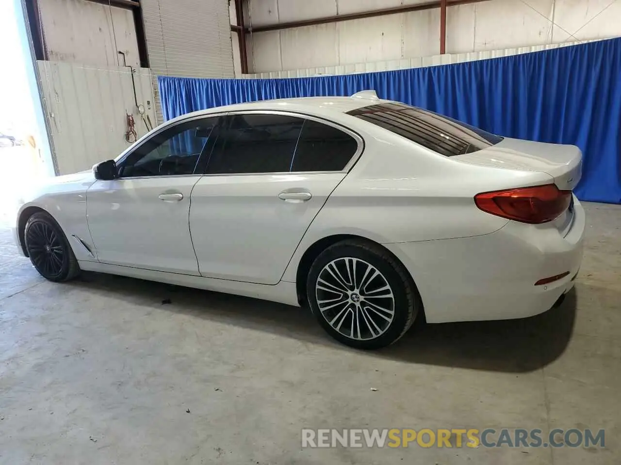 2 fotografías del automóvil dañado WBAJA7C5XKWW07957 BMW 5 SERIES 2019