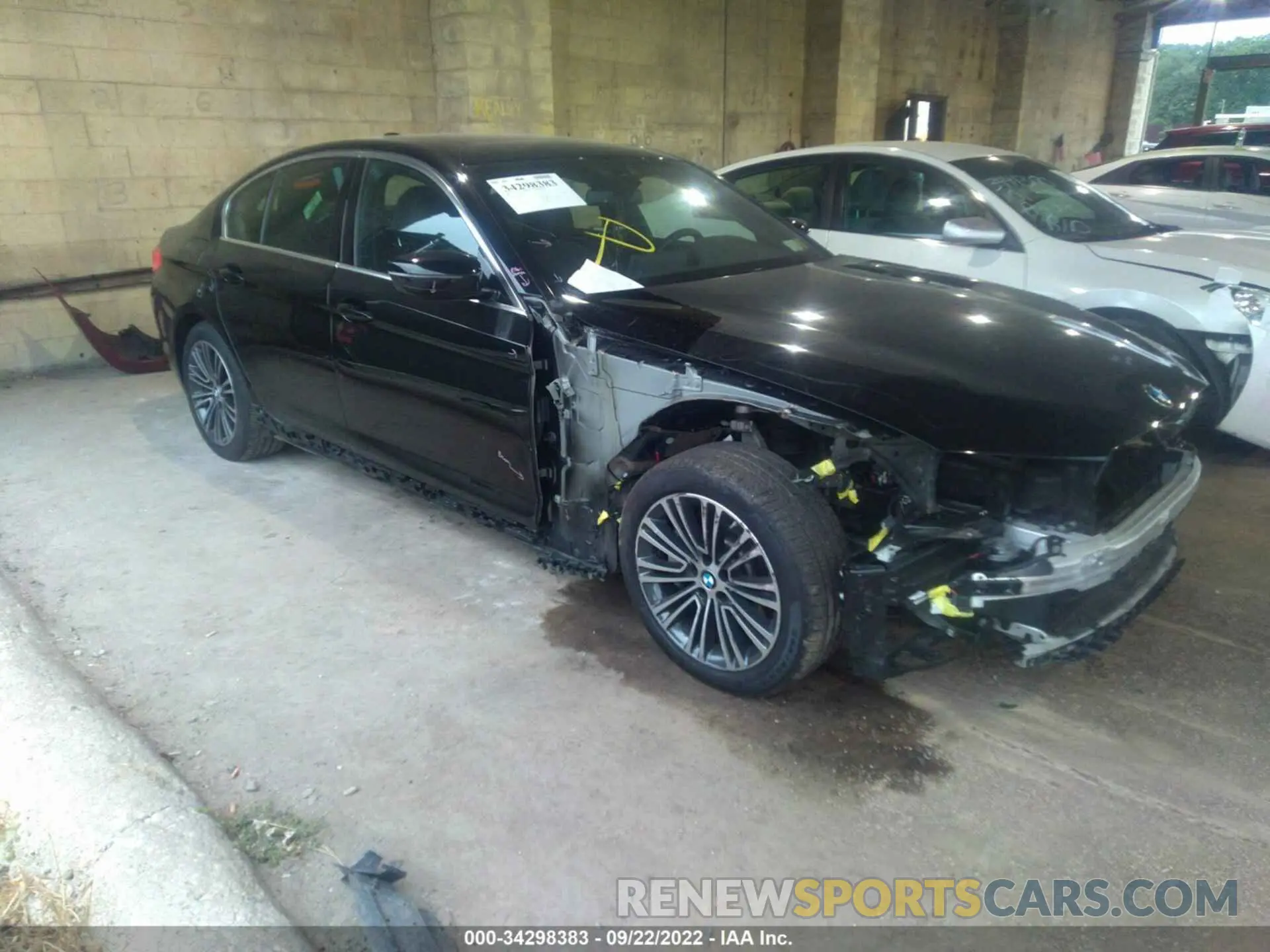 1 fotografías del automóvil dañado WBAJA7C5XKWW32681 BMW 5 SERIES 2019
