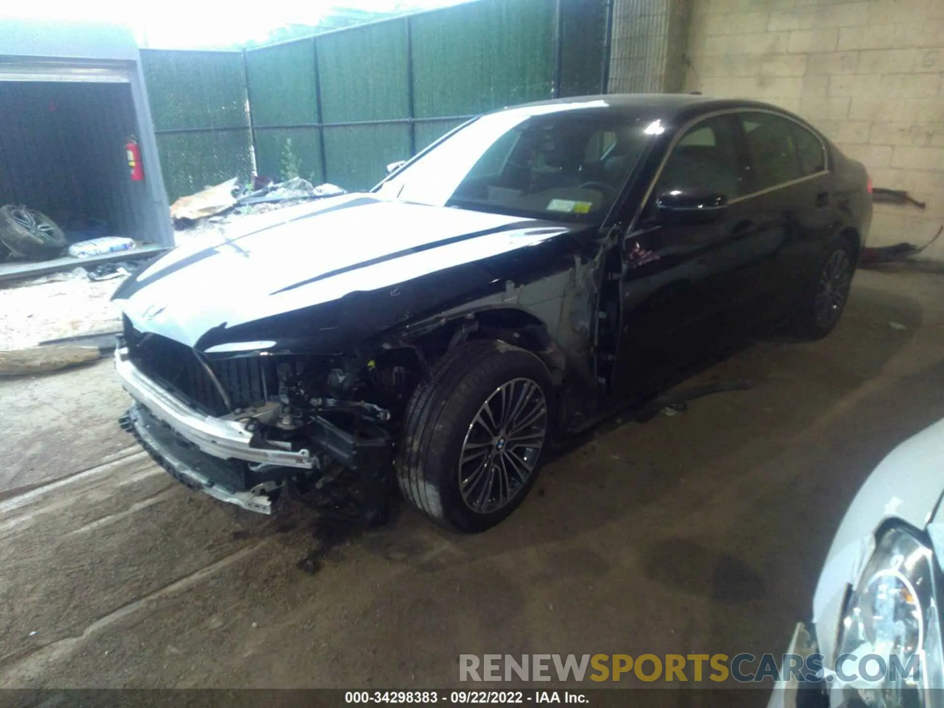 2 fotografías del automóvil dañado WBAJA7C5XKWW32681 BMW 5 SERIES 2019