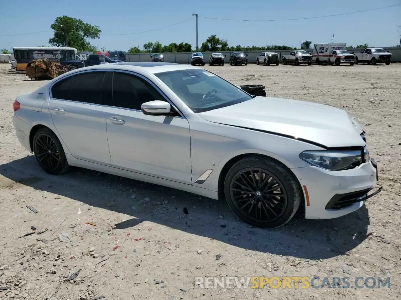 4 fotografías del automóvil dañado WBAJA9C50KB253692 BMW 5 SERIES 2019