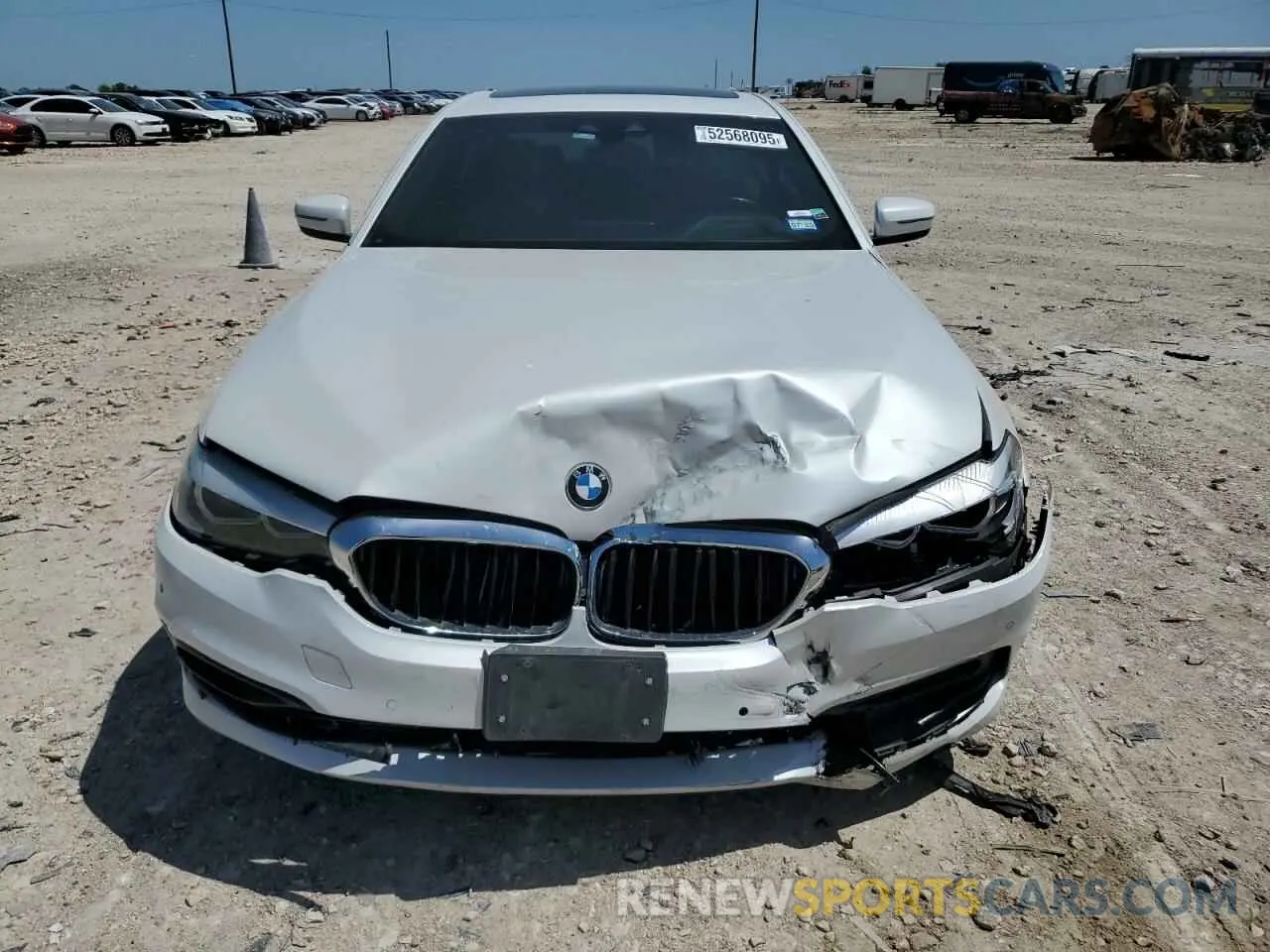 5 fotografías del automóvil dañado WBAJA9C50KB253692 BMW 5 SERIES 2019