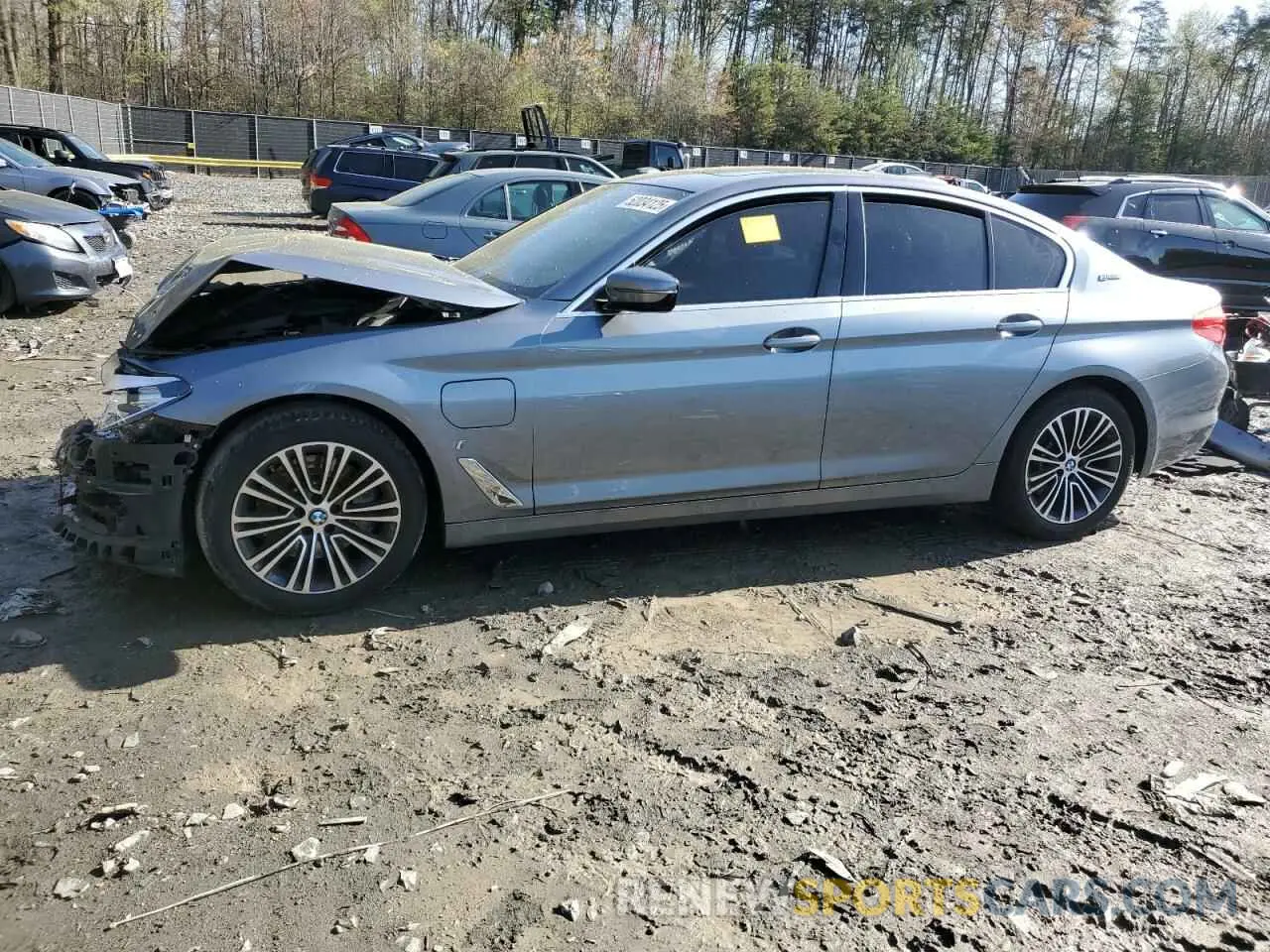 1 fotografías del automóvil dañado WBAJA9C50KB389398 BMW 5 SERIES 2019
