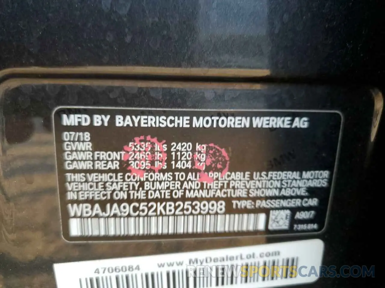 13 fotografías del automóvil dañado WBAJA9C52KB253998 BMW 5 SERIES 2019