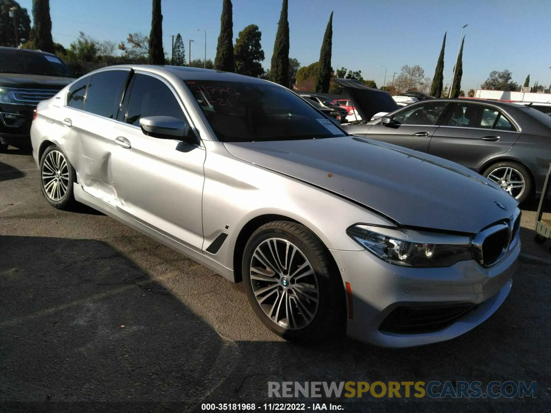 1 fotografías del automóvil dañado WBAJA9C52KB254245 BMW 5 SERIES 2019