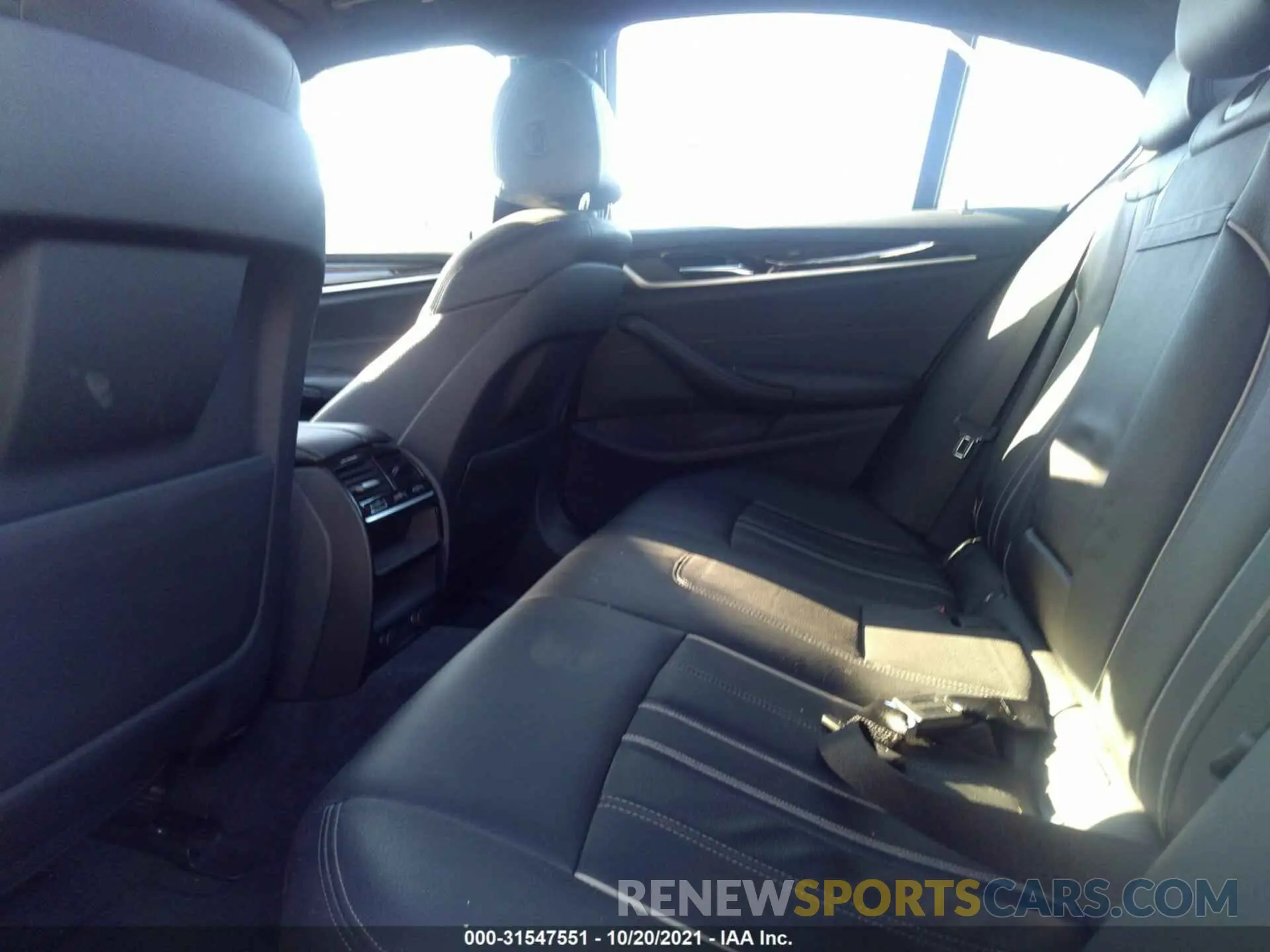 8 fotografías del automóvil dañado WBAJA9C52KB254729 BMW 5 SERIES 2019