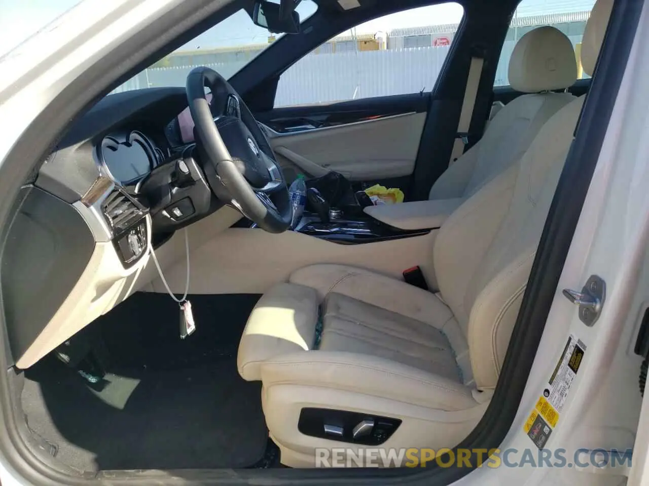 5 fotografías del automóvil dañado WBAJA9C53KB399505 BMW 5 SERIES 2019