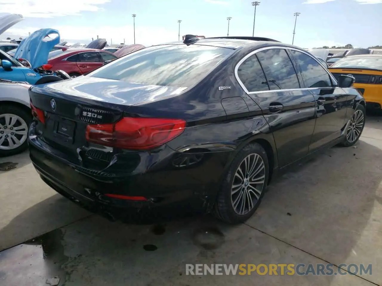 4 fotografías del automóvil dañado WBAJA9C54KB388674 BMW 5 SERIES 2019