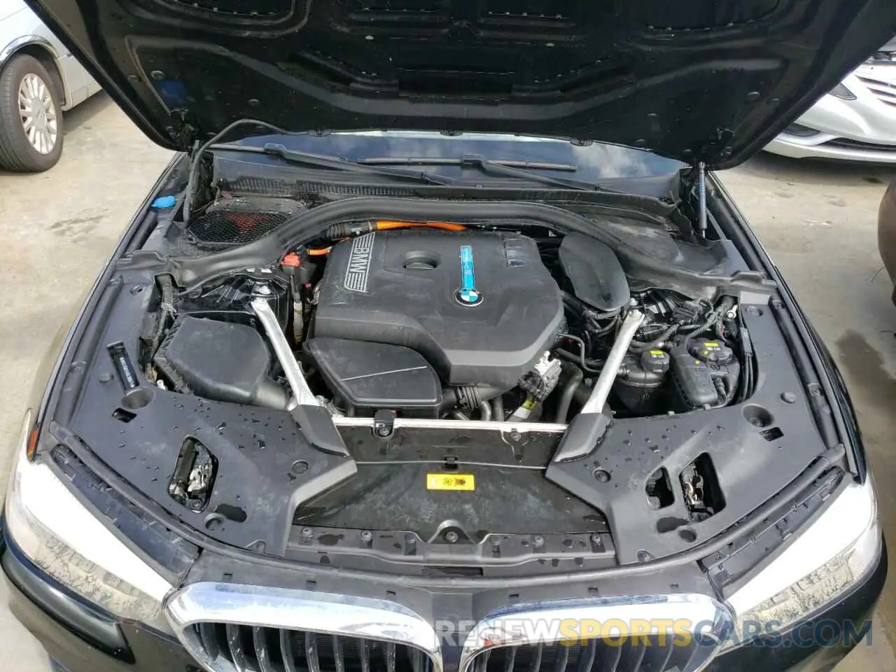 7 fotografías del automóvil dañado WBAJA9C54KB388674 BMW 5 SERIES 2019